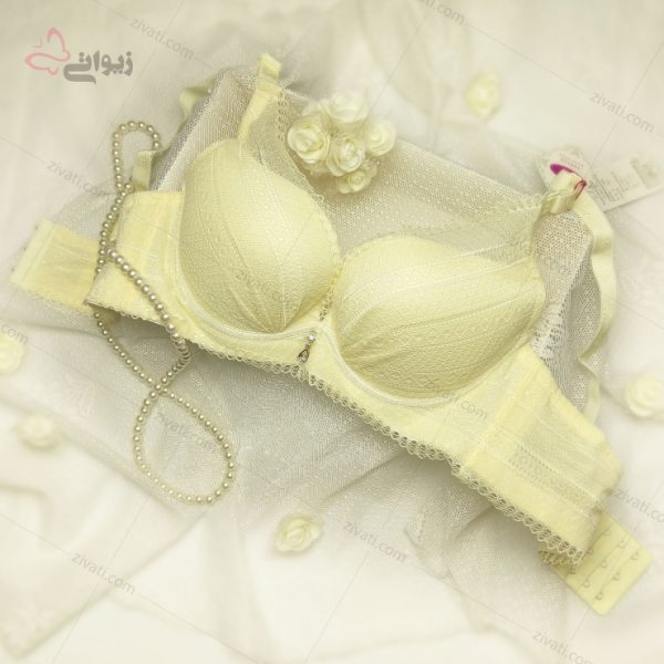 e3cae036c4e2bea1fb8b65e8b2938a97_l سوتین تک فانتزی تور دار اسفنجی فنردار خارجی در سه رنگ - تصویر 1